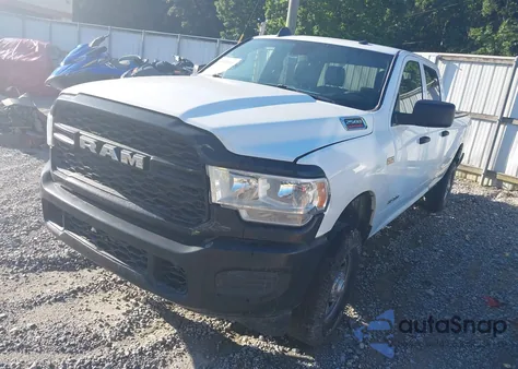 2022 Ram 2500 Tradesman 4X4 8' Box from USA, damaged, VIN 3C6UR5HJ3NG202553